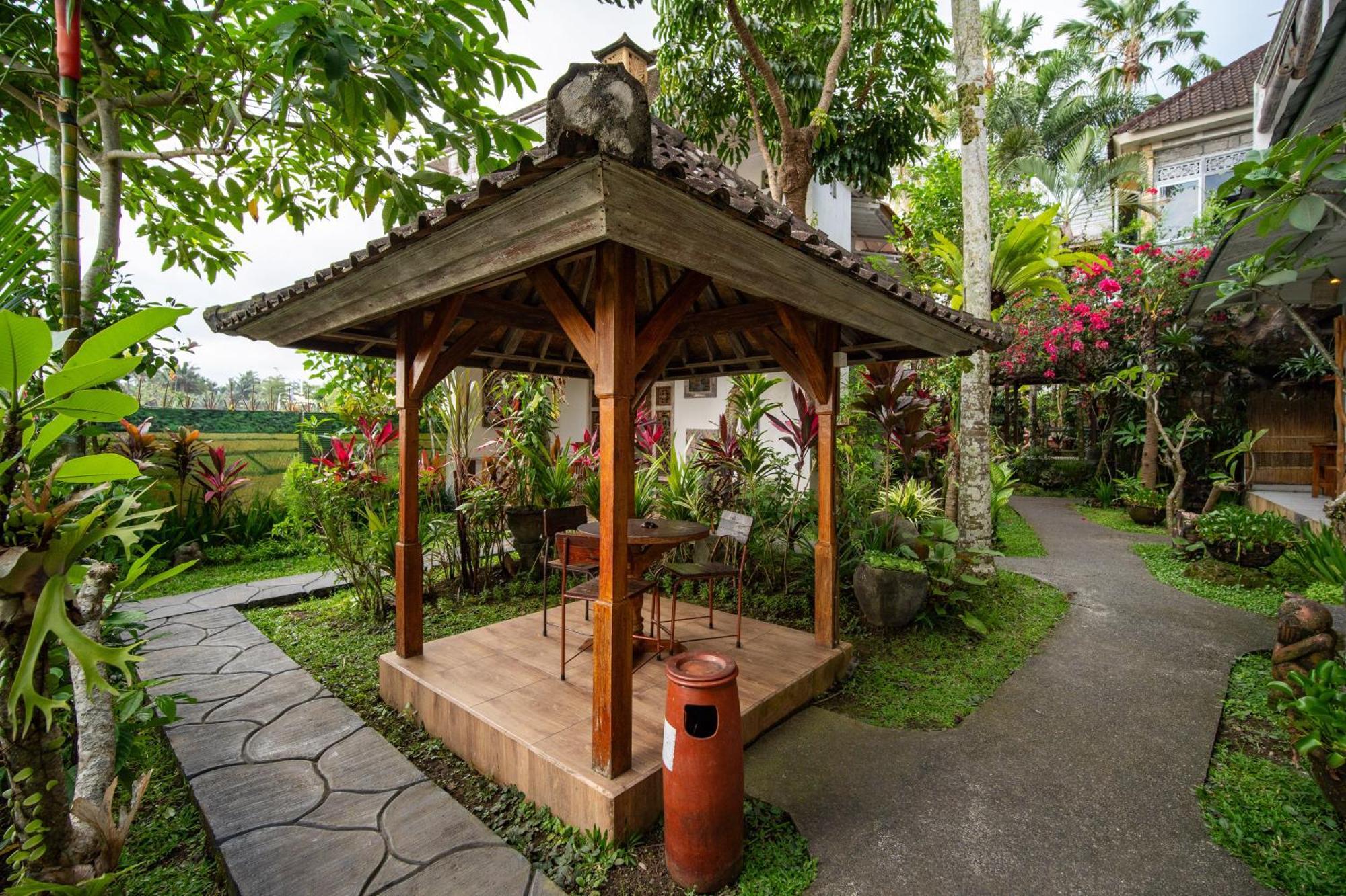 Kubu Sari Ubud Zewnętrze zdjęcie